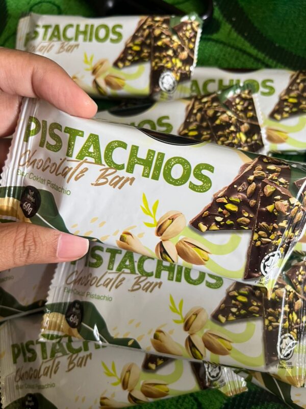 PISTACHIO CHOCOLATE BAR CHOCOTAINER DARK CHOCOLATE - Image 3