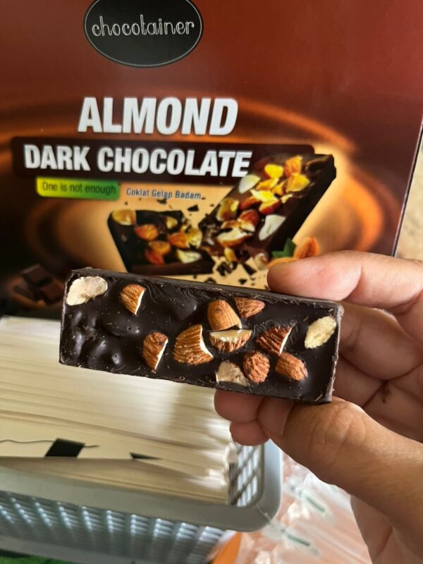 CHOCOTAINER ALMOND DARK CHOCOLATE BAR - Image 3